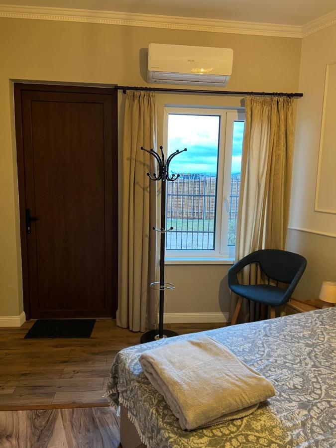 Elegant And Cozy Room Araks Kostinbrod Exterior foto